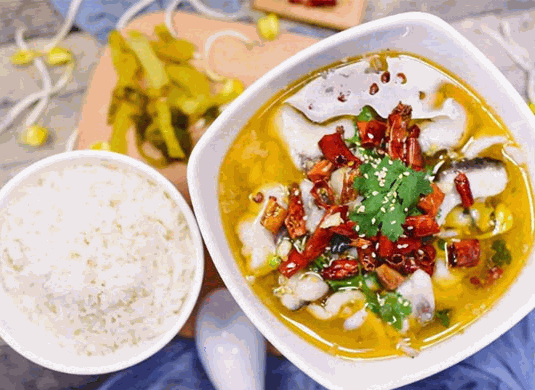 九纳嘉酸菜鱼米饭